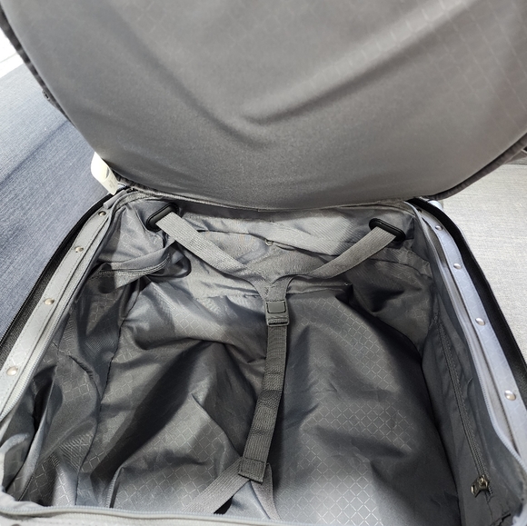 Gray Mixi Spinning Carry On Luggage - Picture 7 of 7